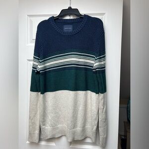 American eagle sweater
